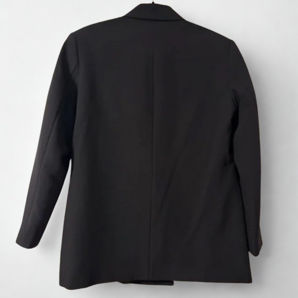 Zara Elegant Black Blazer - Picture 3 of 3